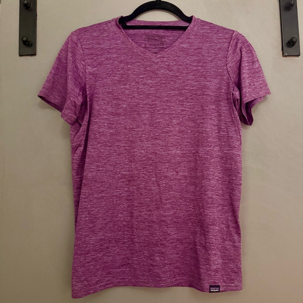 CLOSET CLOSING Patagonia Capilene Base Lauer Purple V-Neck T-Shirt